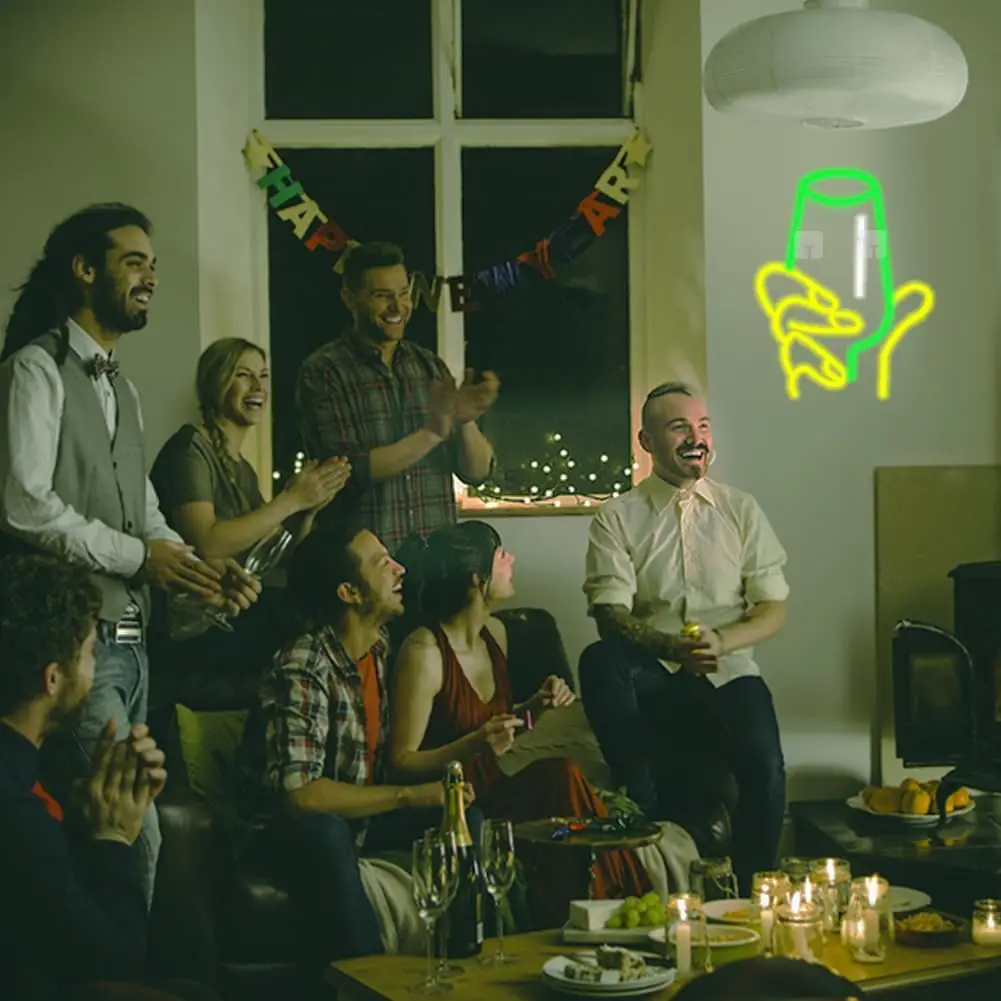 Wine Glass in Hand LED Neon Si – Party Games Shop recenzja i cena